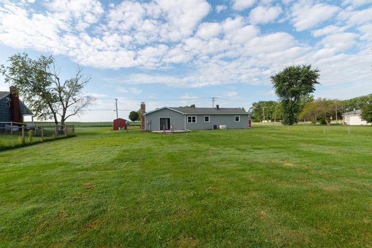 15959 Kelly Road Mishawaka, IN 46544 - Photo 7 of 32