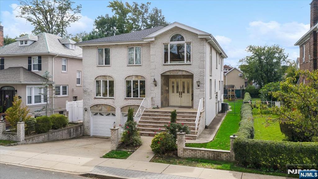 126 Edgewater Road Cliffside Park, NJ 07010 - Photo 3 of 46 Gallery Image 3