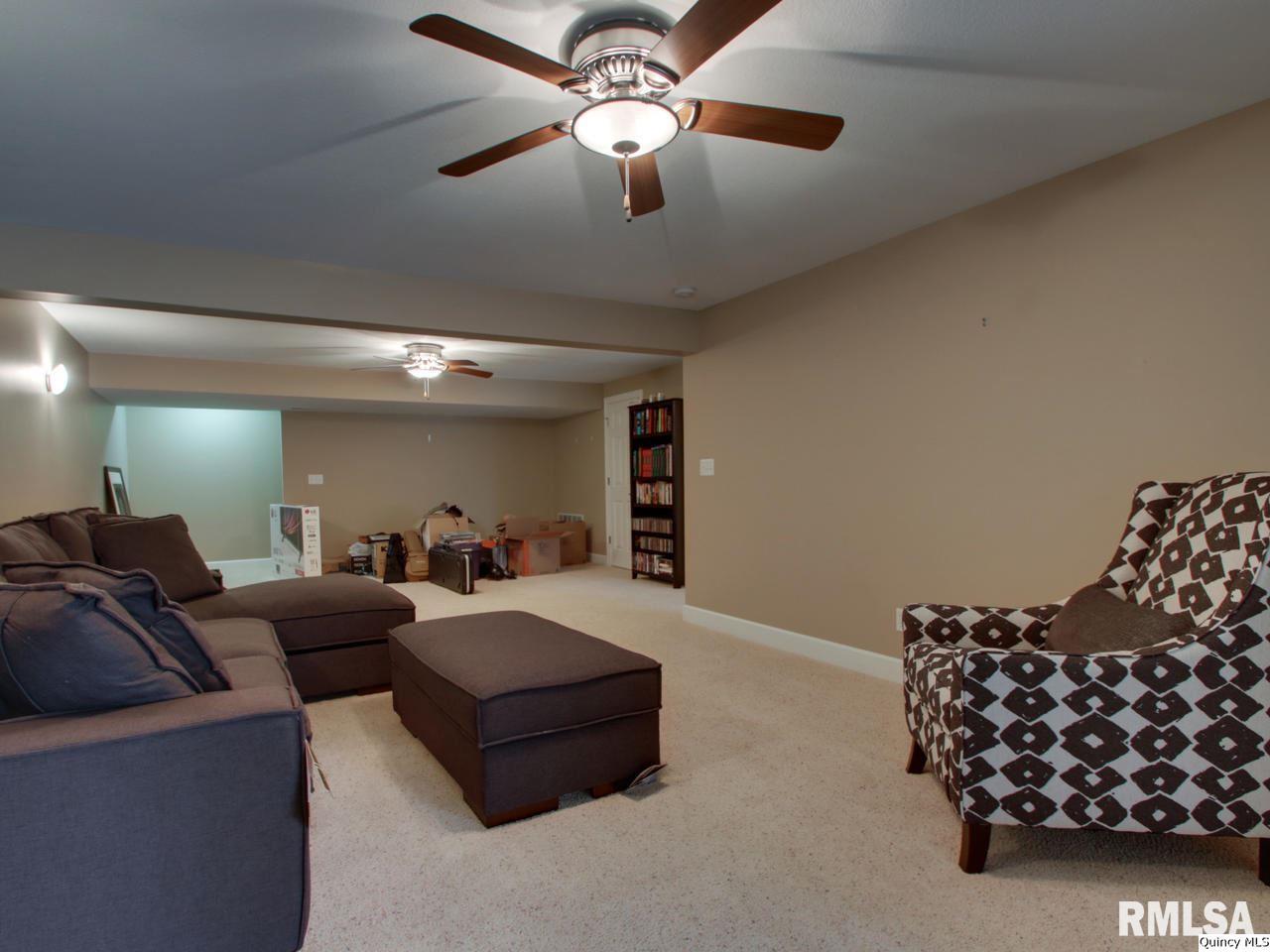 3984 Abbey Ridge Court Quincy, IL 62305 - Photo 21 of 25 Gallery Image 21