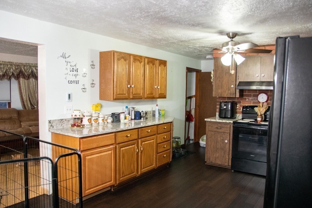 19 Browning Pond Road Spencer, MA 01562 - Photo 6 of 28 Gallery Image 6