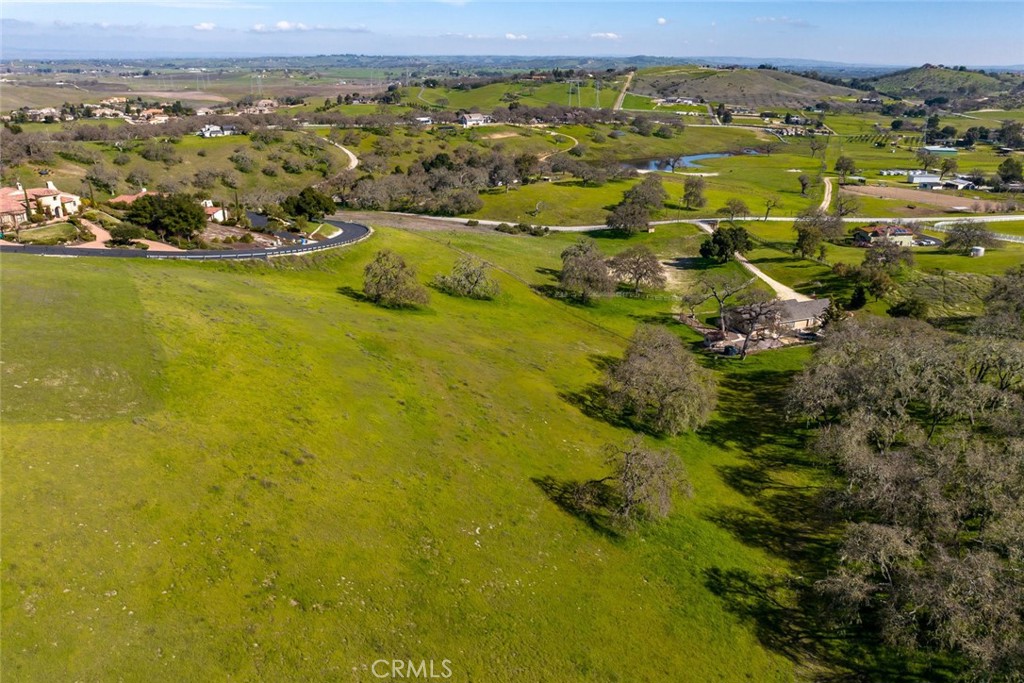 1855 Hanging Tree Road Templeton, CA 93465 - Photo 13 of 20