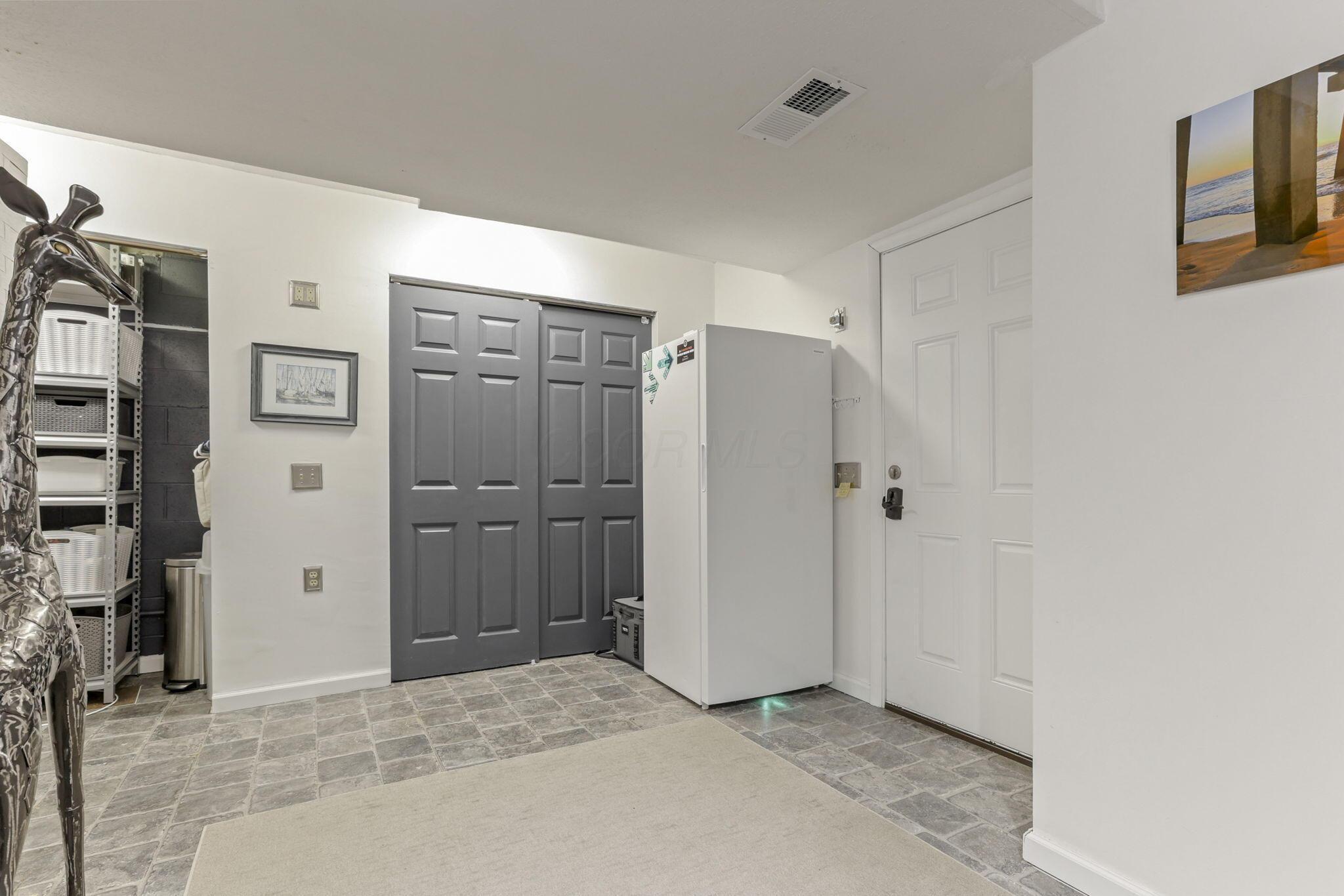 4945 Walnut Road, Unit 6 Buckeye Lake, OH 43008 - Photo 30 of 71 14-web-or-mls-0V3A2742