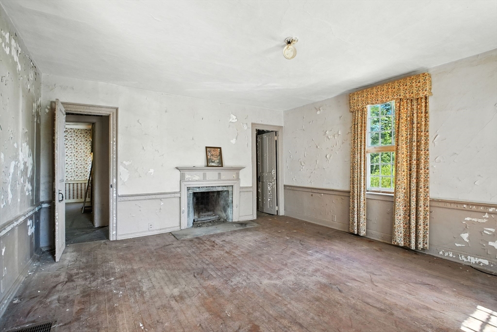 614 Main Road Granville, MA 01034 - Photo 6 of 19 Gallery Image 6