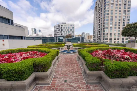 $1,799,000 | 700 Front Street, Unit 1102, San Diego, CA 92101