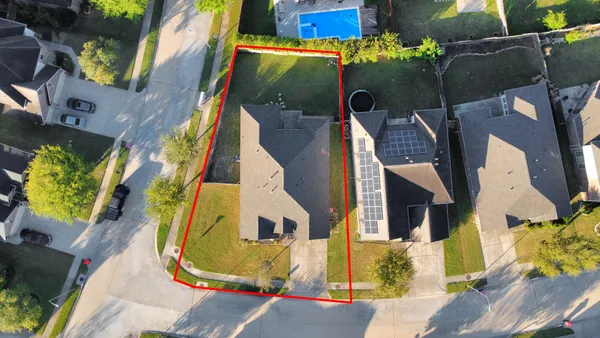 $2,500 | 19003 Piper Hill Lane, Cypress, TX 77429