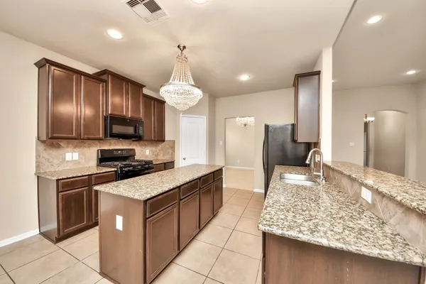 $2,500 | 19003 Piper Hill Lane, Cypress, TX 77429