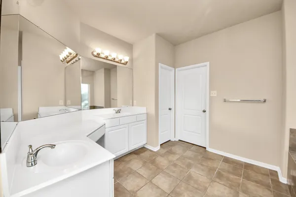 $2,500 | 19003 Piper Hill Lane, Cypress, TX 77429