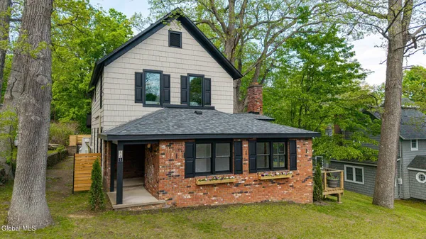$990,000 | 54 Horicon Avenue, Bolton, NY 12814