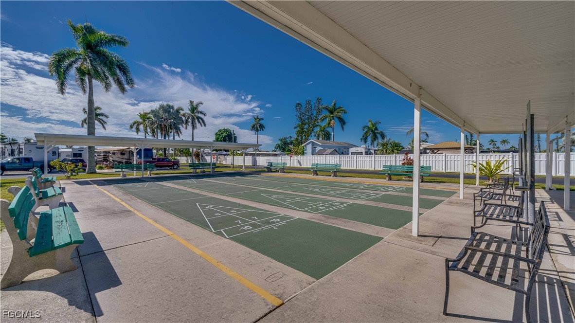 11077 Sunburst Lane Fort Myers, FL 33908 - Photo 30 of 37