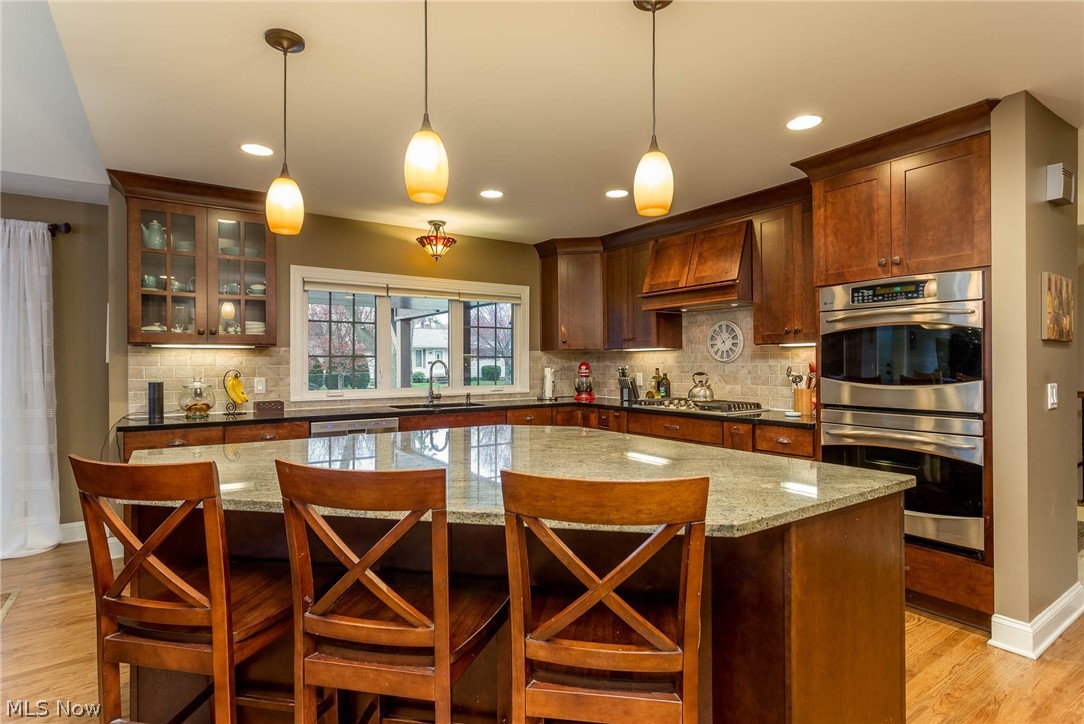 4609 Grayton Road Cleveland, OH 44135 - Photo 4 of 32 Gallery Image 4
