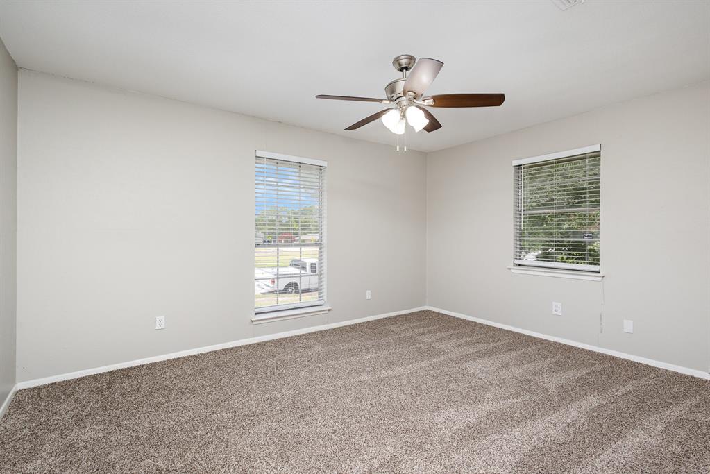 712 Springhill Drive Hurst, TX 76054 - Photo 15 of 18