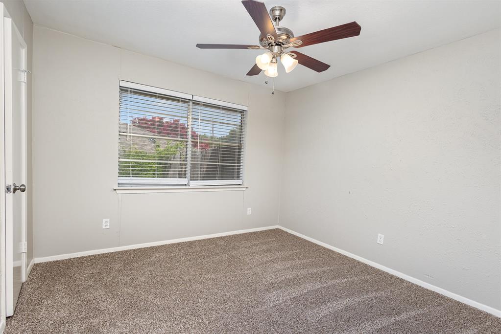 712 Springhill Drive Hurst, TX 76054 - Photo 16 of 18