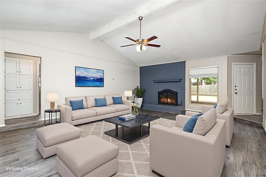 712 Springhill Drive Hurst, TX 76054 - Photo 2 of 18