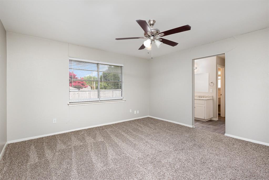 712 Springhill Drive Hurst, TX 76054 - Photo 10 of 18