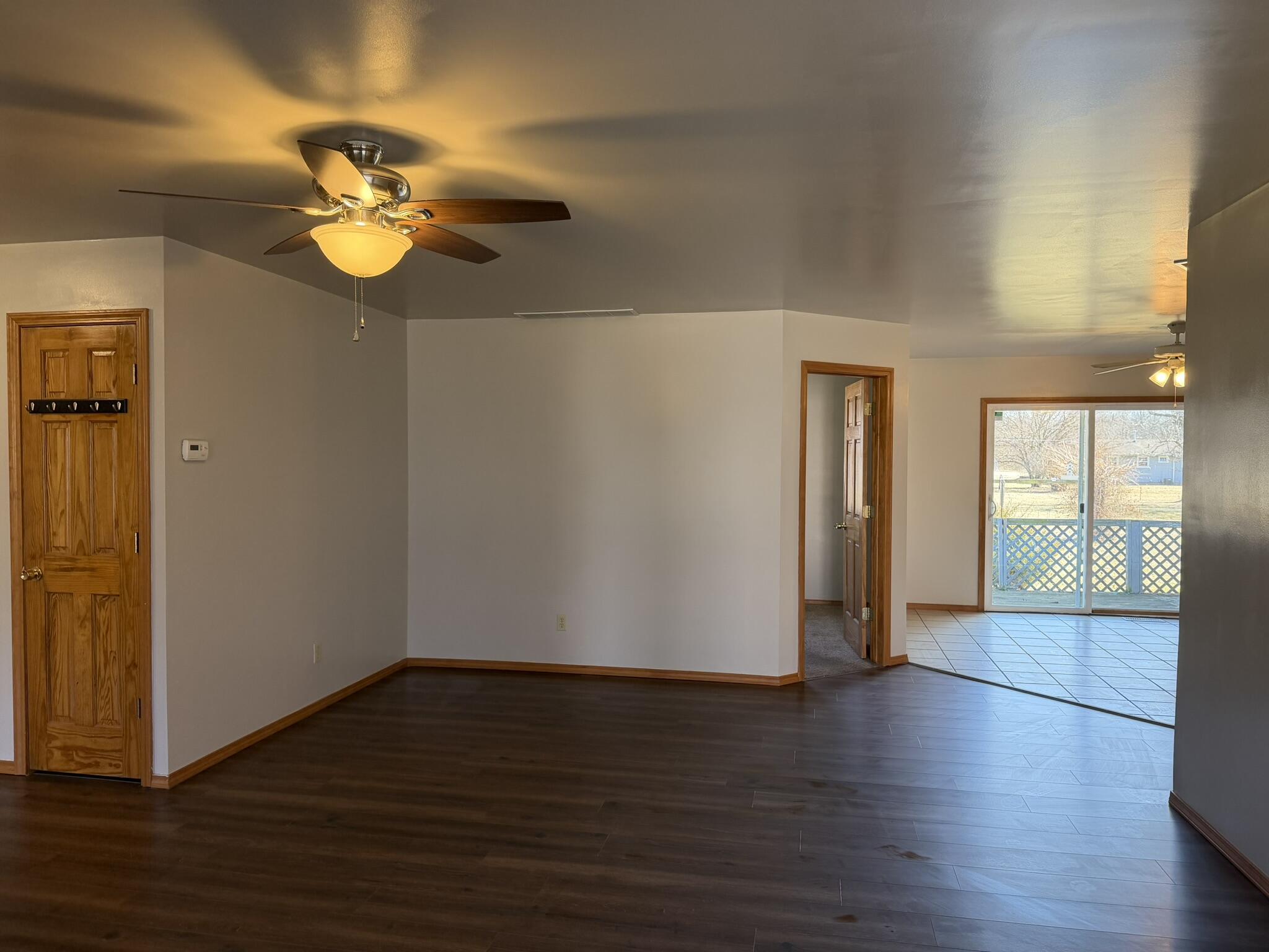 9103 Estates Drive Demotte, IN 46310 - Photo 13 of 35 2048x1536