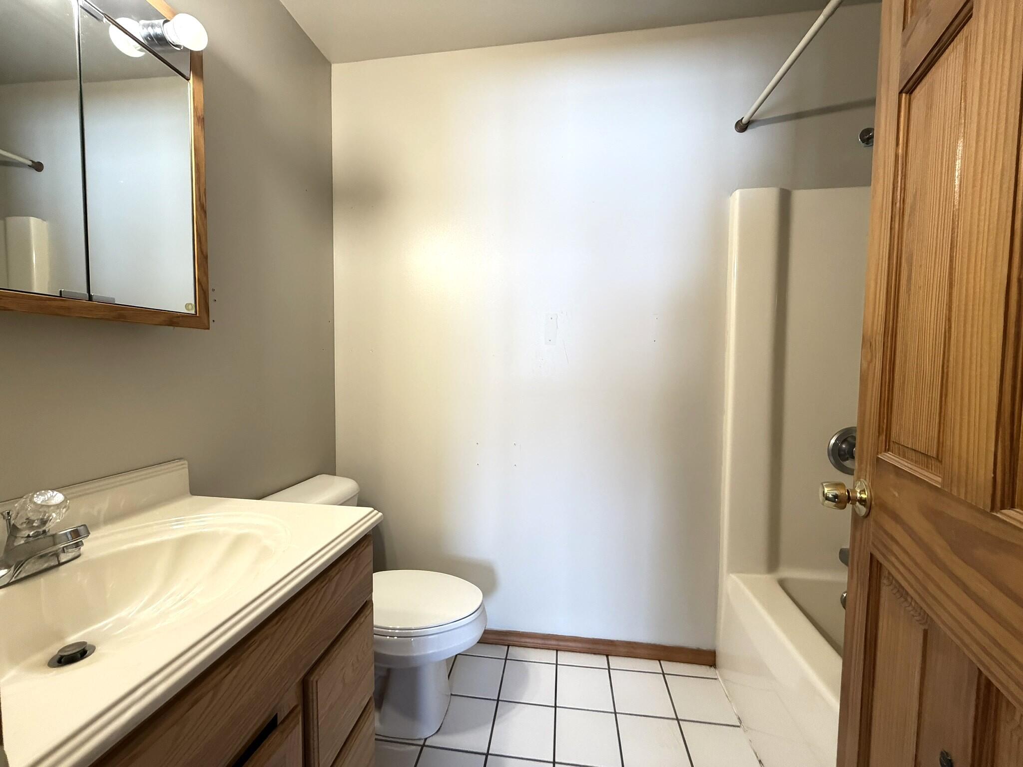 9103 Estates Drive Demotte, IN 46310 - Photo 28 of 35 2048x1536