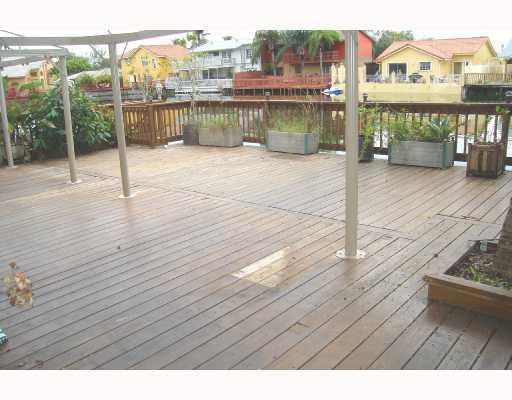 8200 Southwest 96th Court, Unit 8200 Miami, FL 33173 - Photo 6 of 11 Patio/Deck