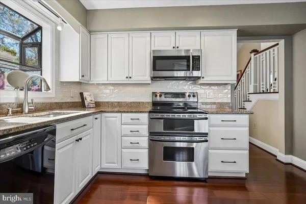 $949,900 | 7801 Blue Jasmine Court, Springfield, VA 22153