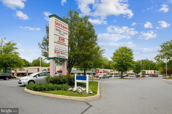 $949,900 | 7801 Blue Jasmine Court, Springfield, VA 22153