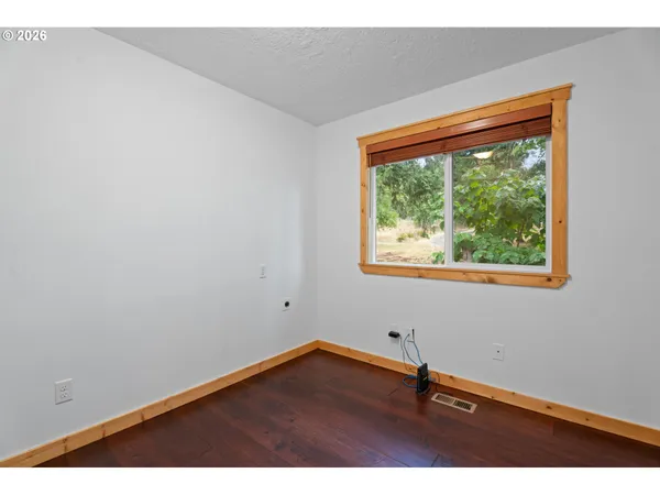 $925,000 | 34640 South Ellis Road, Molalla, OR 97038