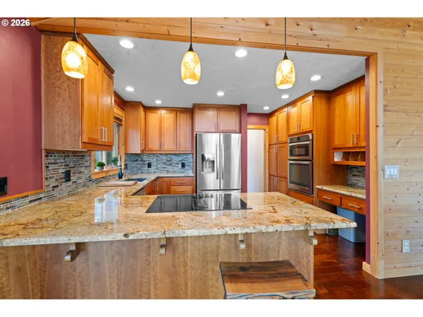 $925,000 | 34640 South Ellis Road, Molalla, OR 97038