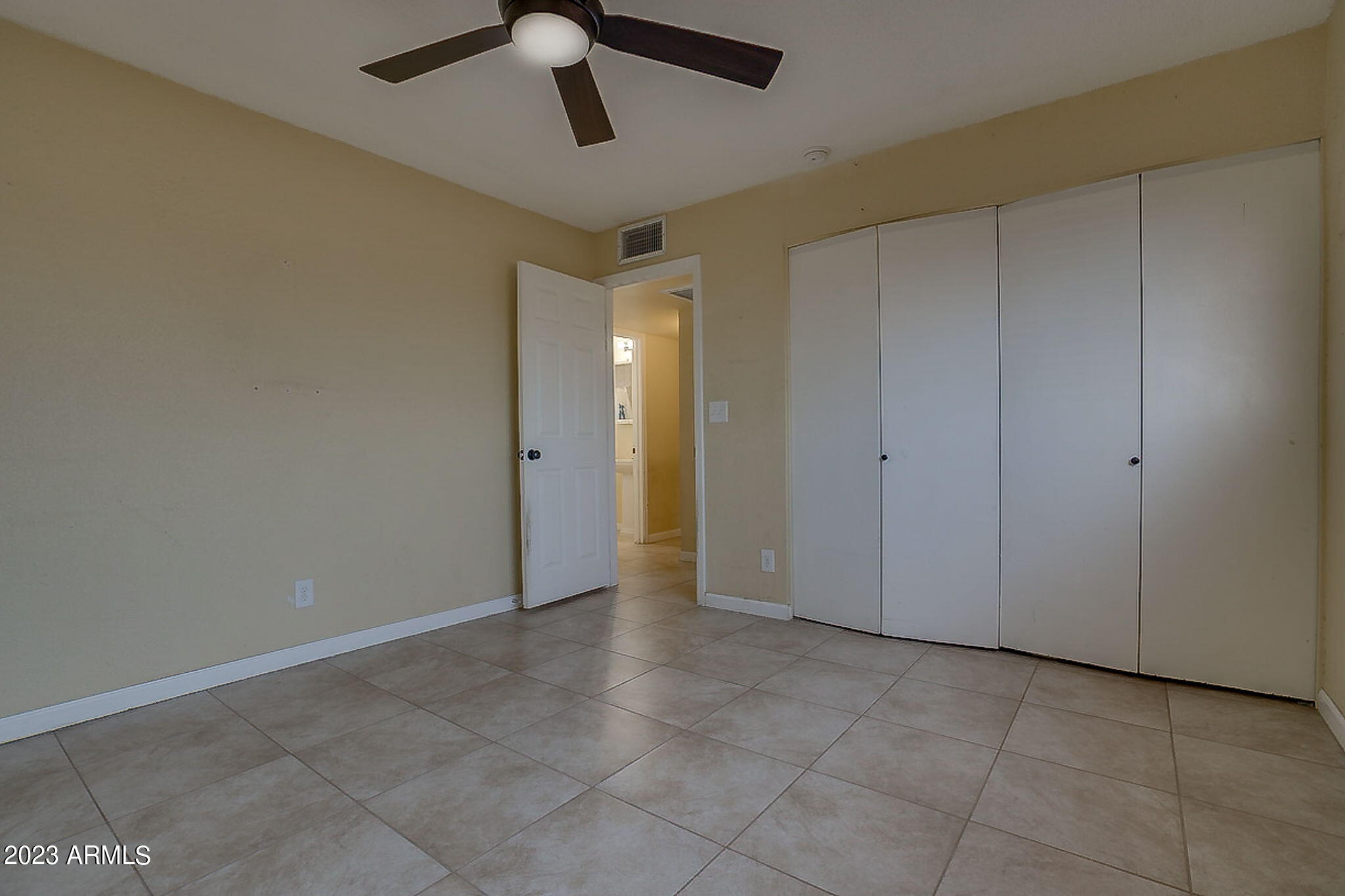 3440 West Charter Oak Road Phoenix, AZ 85029 - Photo 19 of 28 23-web-or-mls-Finished-23