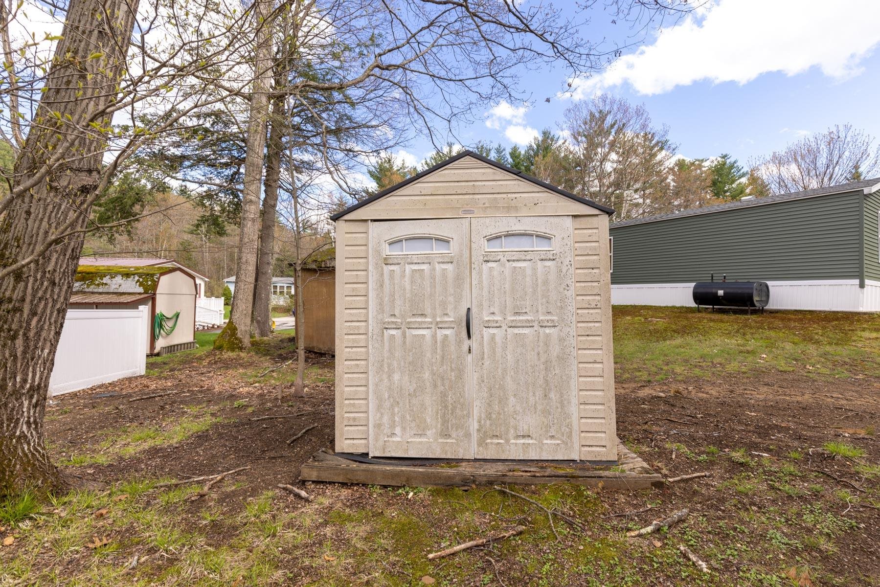 56 Royal Crst Park Rochester, NH 03867 - Photo 18 of 18