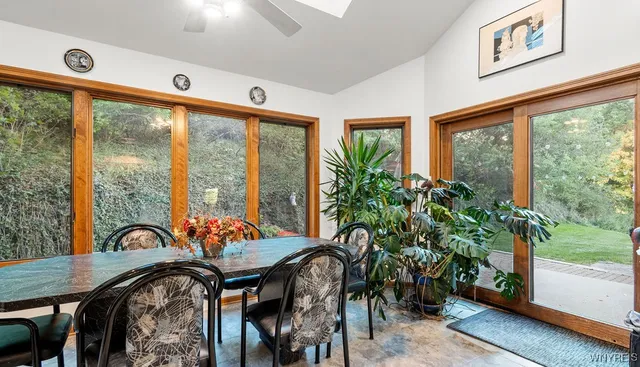 $799,900 | 4892 Eastbrooke Place, Clarence, NY 14221