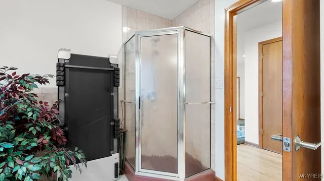 $799,900 | 4892 Eastbrooke Place, Clarence, NY 14221