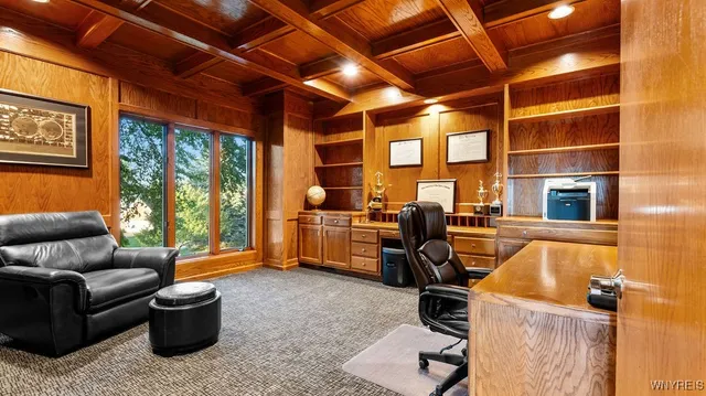 $799,900 | 4892 Eastbrooke Place, Clarence, NY 14221