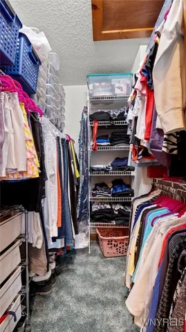 $799,900 | 4892 Eastbrooke Place, Clarence, NY 14221