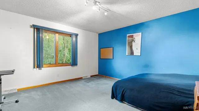 $799,900 | 4892 Eastbrooke Place, Clarence, NY 14221