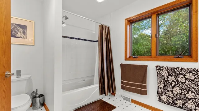 $799,900 | 4892 Eastbrooke Place, Clarence, NY 14221