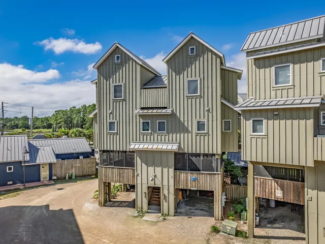 $264,900 | 357 Pirates Landing Drive, Carrabelle, FL 32322