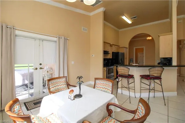 $2,700 | 2310 2nd Avenue Southeast, Naples, FL 34117