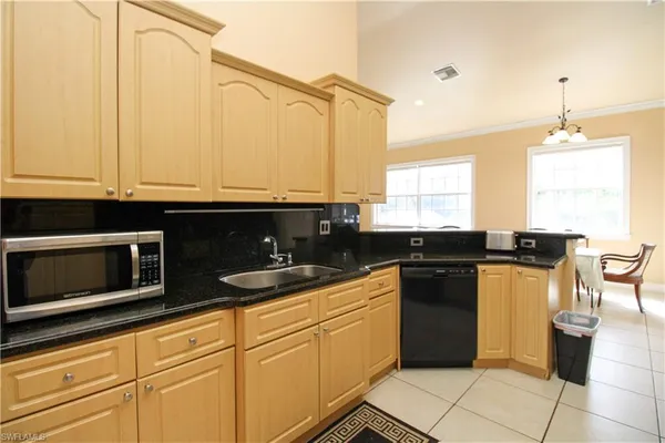 $2,700 | 2310 2nd Avenue Southeast, Naples, FL 34117