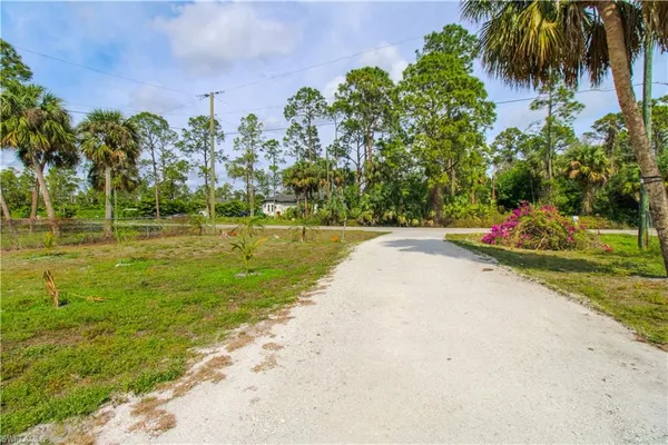 $2,700 | 2310 2nd Avenue Southeast, Naples, FL 34117