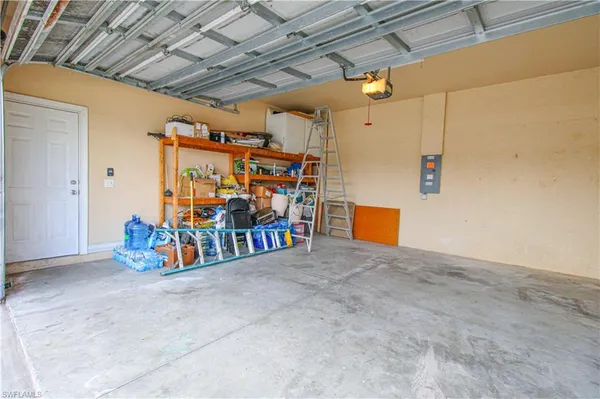 $2,700 | 2310 2nd Avenue Southeast, Naples, FL 34117