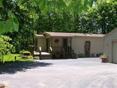 7285 North Nichols Road Flushing, MI 48433 - Photo 1 of 12 20176192.JPG