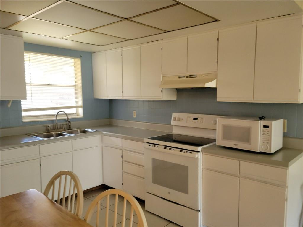 22224 Southwest 64th Terrace Boca Raton, FL 33428 - Photo 3 of 31 Photo 3