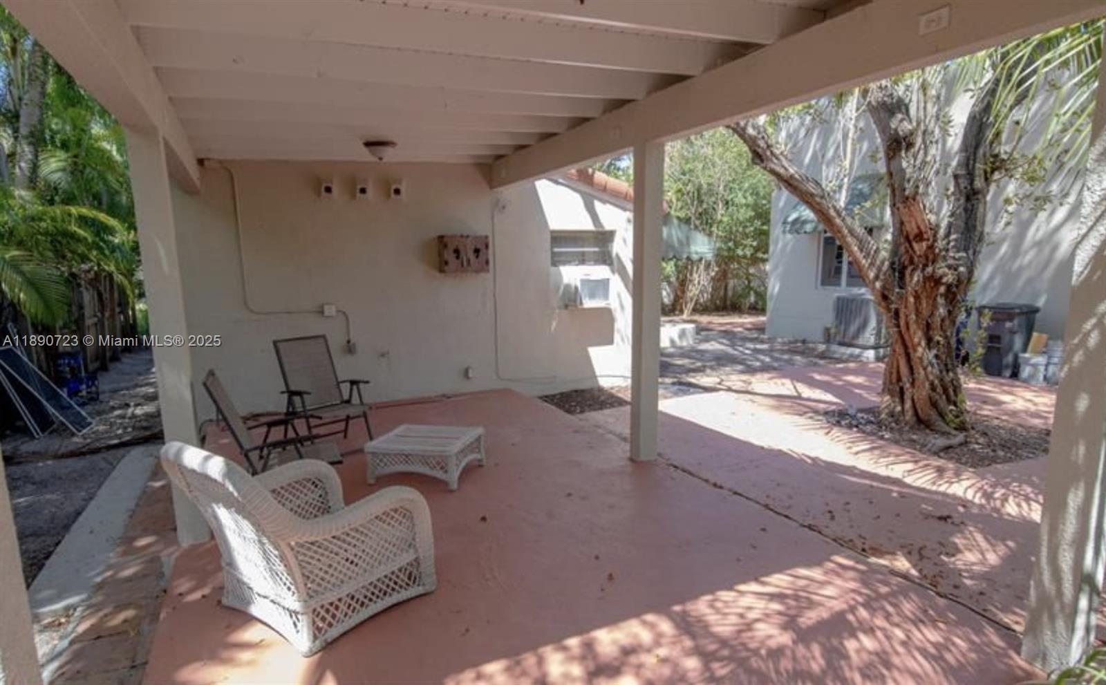 3050 Alton Road Miami Beach, FL 33140 - Photo 8 of 41