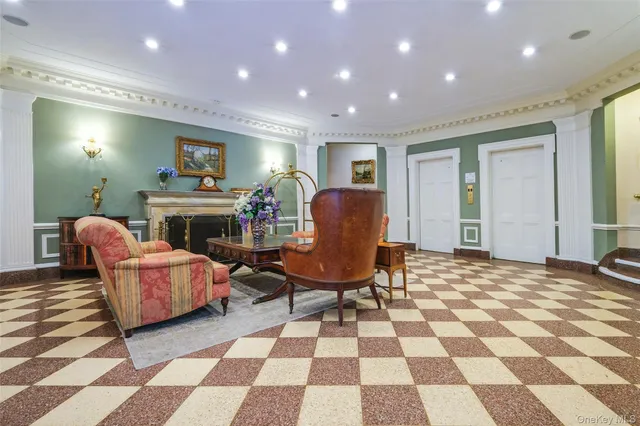 $3,500 | 45 Popham Road, Unit 4D, Scarsdale, NY 10583