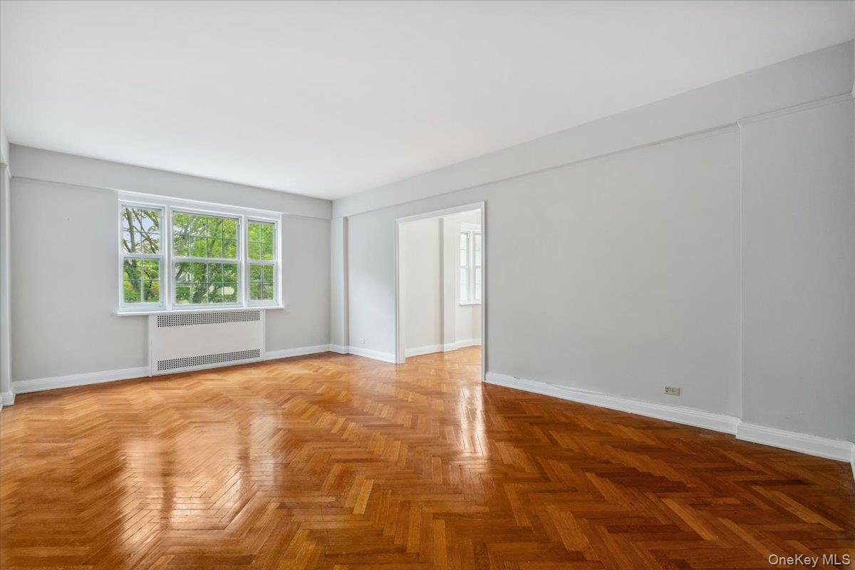 45 Popham Road, Unit 4D Scarsdale, NY 10583 - Photo 4 of 27