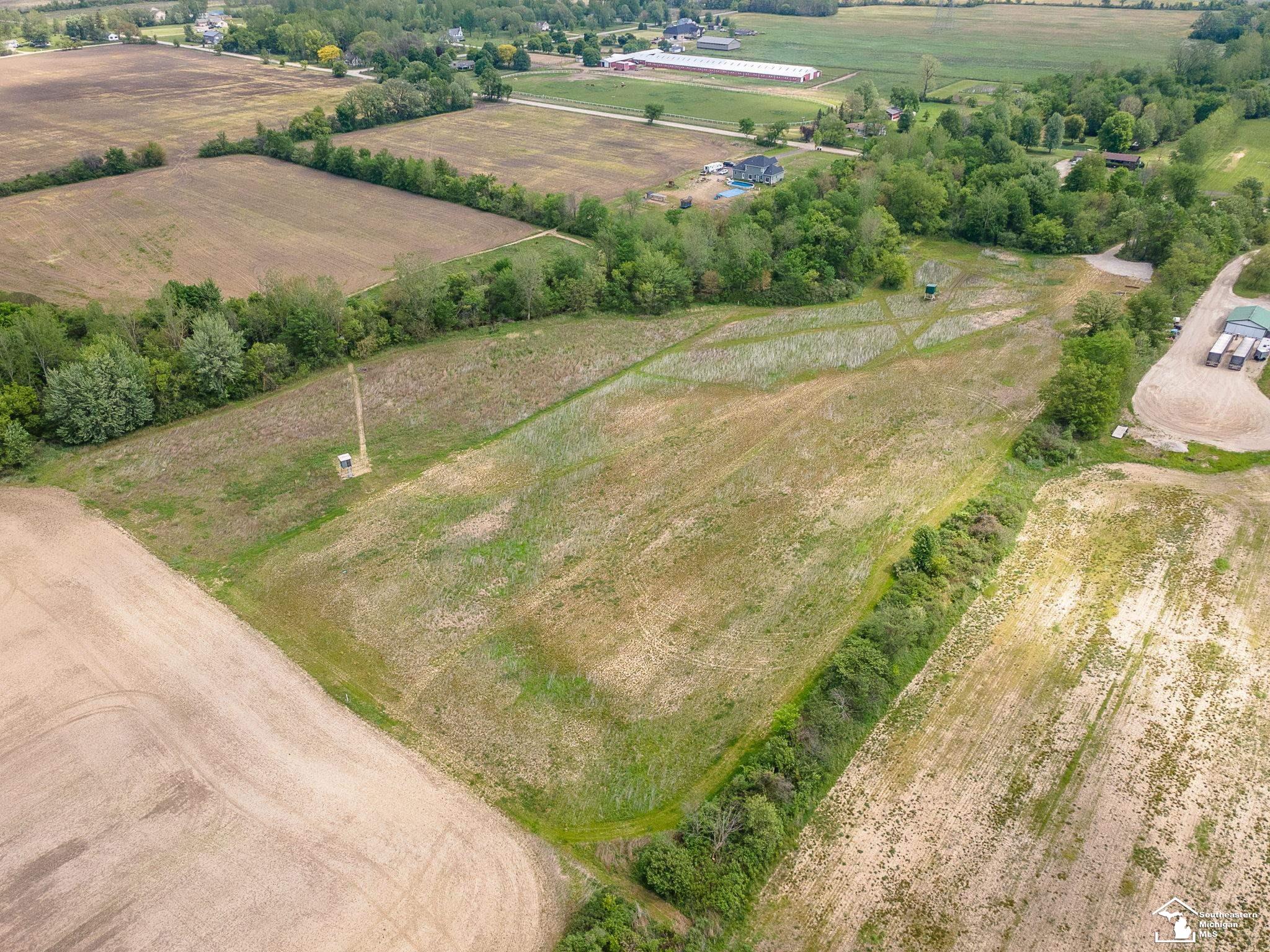 13635 Exeter Road Carleton, MI 48117 - Photo 6 of 8