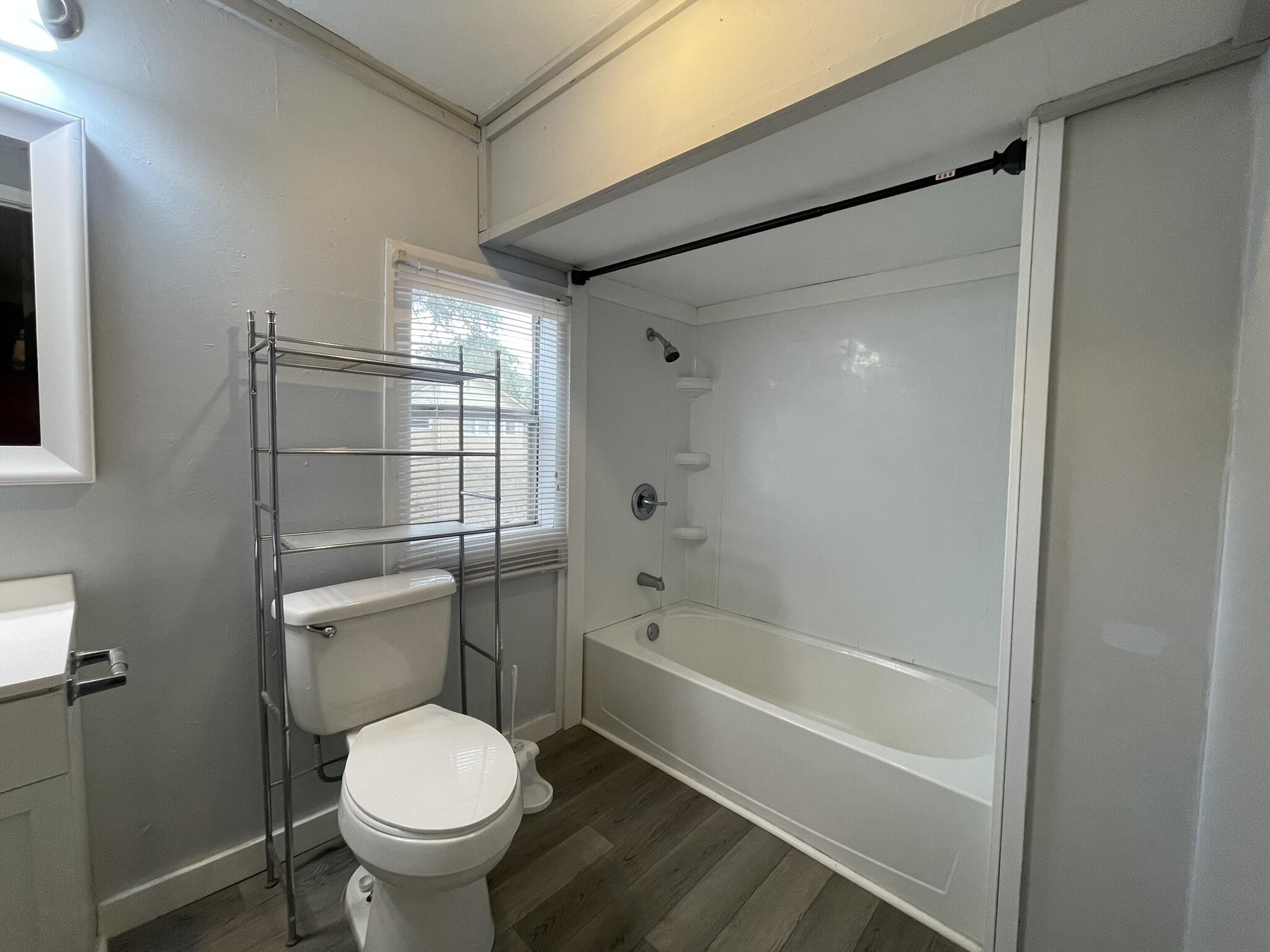 909 A Mapoles Street Crestview, FL 32536 - Photo 8 of 9 Bathroom