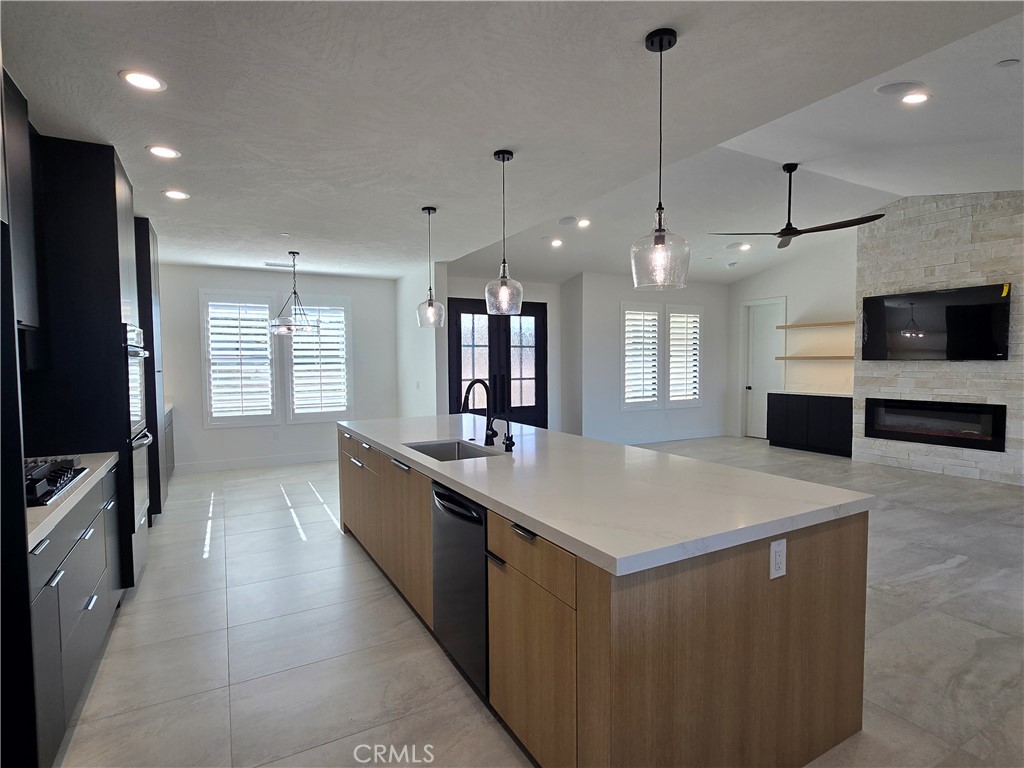 6221 Merced Road Oak Hills, CA 92344 - Photo 31 of 55