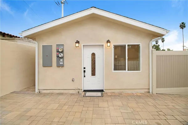 $2,500 | 1013 East Angeleno Avenue, Burbank, CA 91501