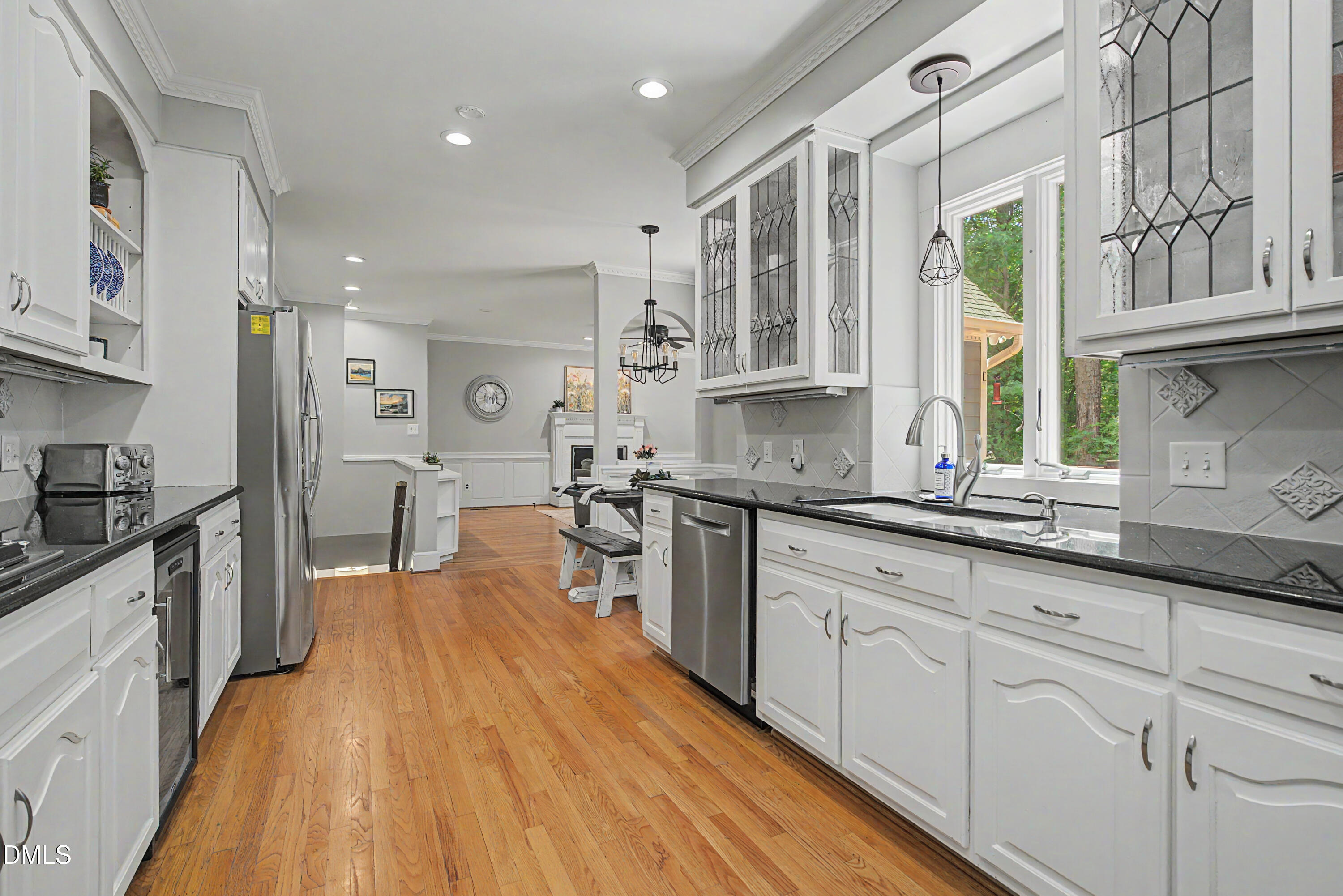 5517 North Hawthorne Way Raleigh, NC 27613 - Photo 16 of 84