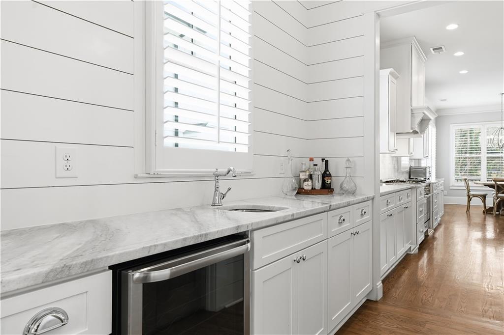 2041 Lee Road Southeast Smyrna, GA 30080 - Photo 12 of 57