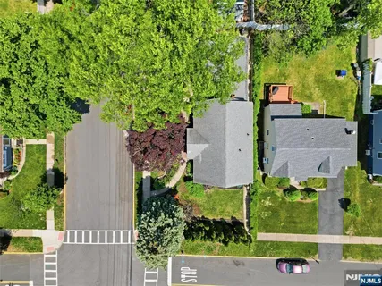 $649,900 | 34 Rowland Avenue, Hackensack, NJ 07601